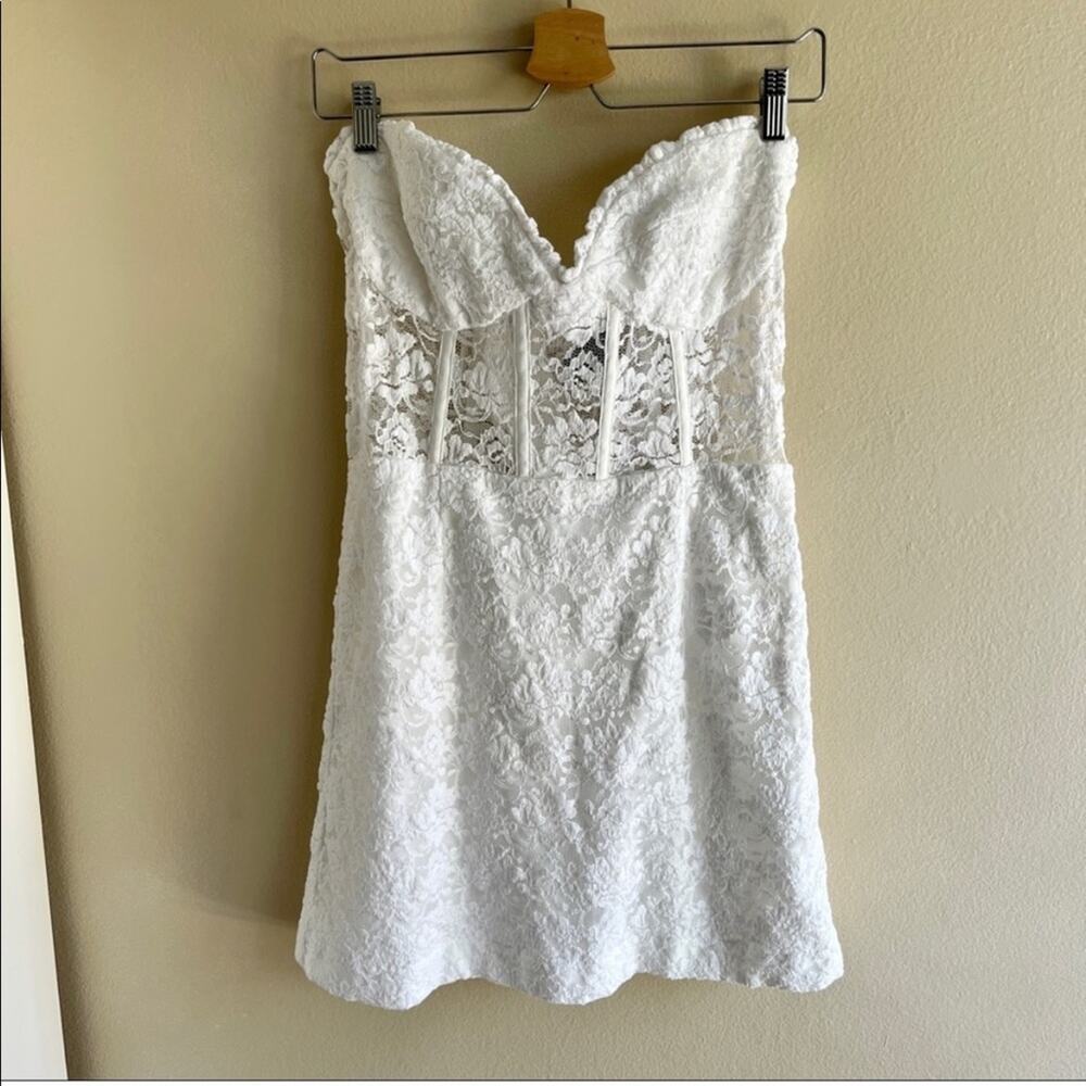 Bardot White Lace Mini Dress - Picture 5 of 11